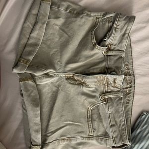 Khaki shorts American Eagle